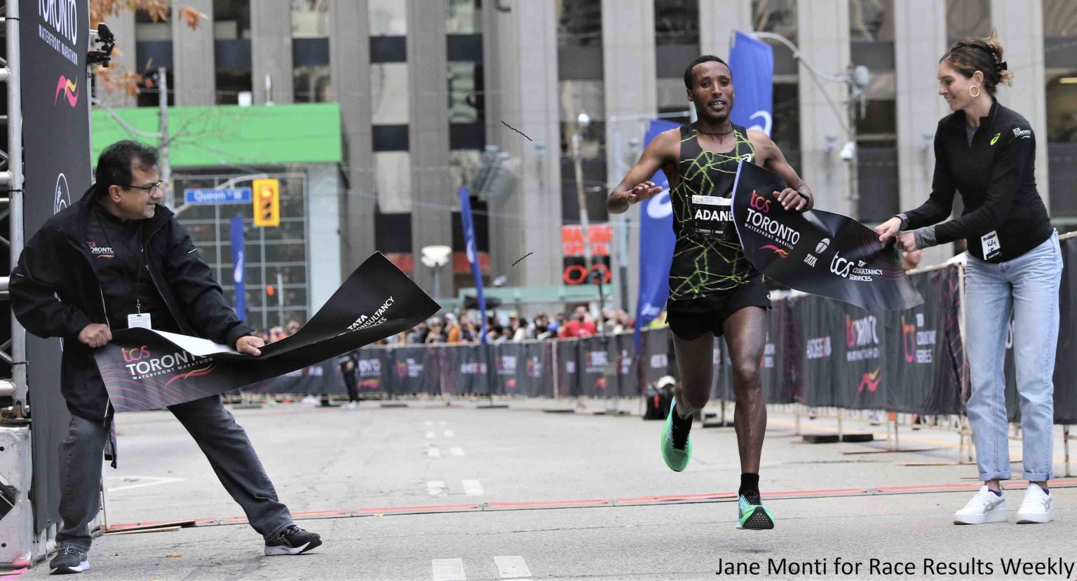 ADANE, KWAMBAI TAKE TCS TORONTO WATERFRONT MARATHON TITLES runblogrun