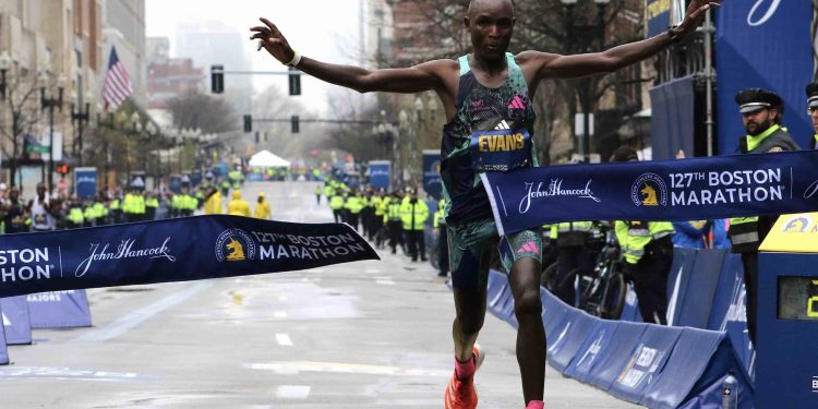 2023 Boston Marathon: Hellen Obiri and daughter Tania capture hearts with  finish line greeting