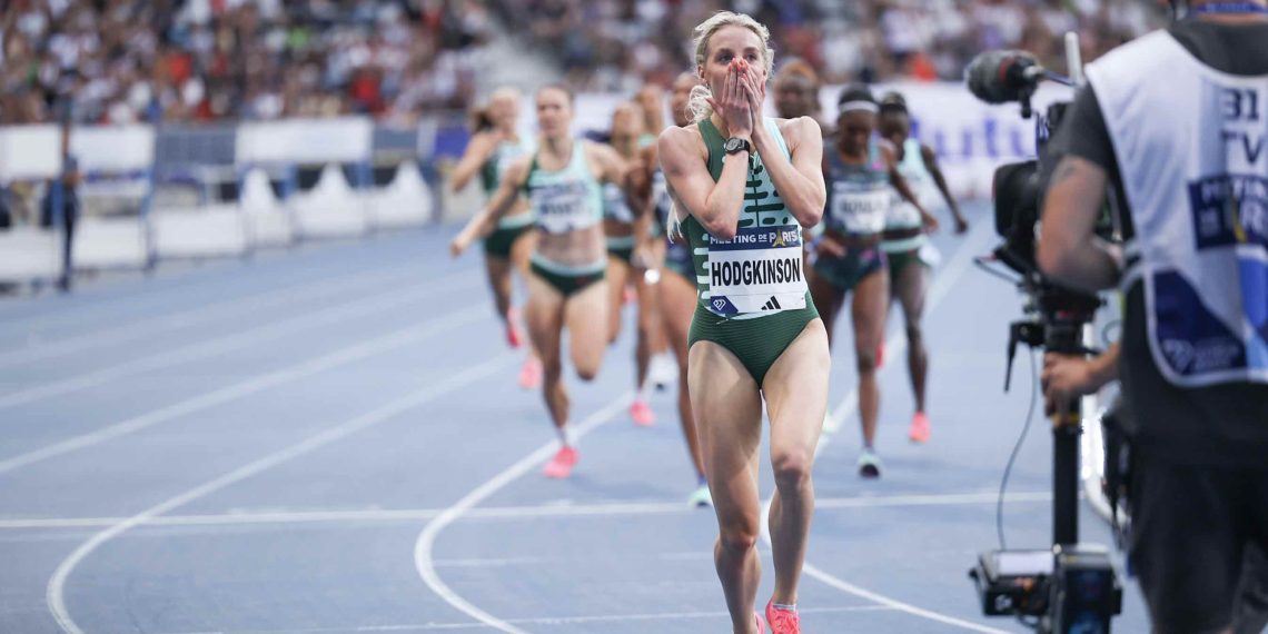 Keely Hodgkinson wins the 800m at the Paris Diamond League